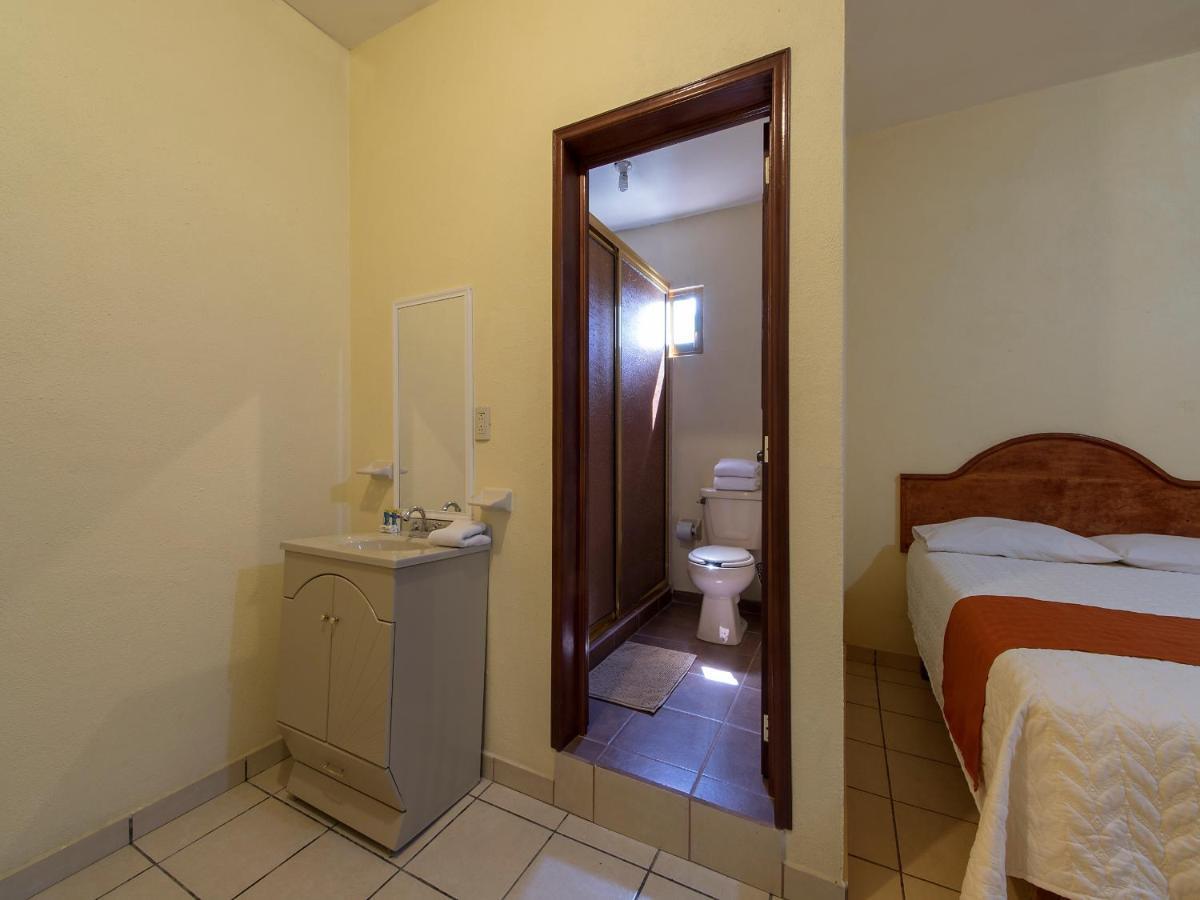 Hotel Y Restaurante Villas Del Sol ハルパン エクステリア 写真
