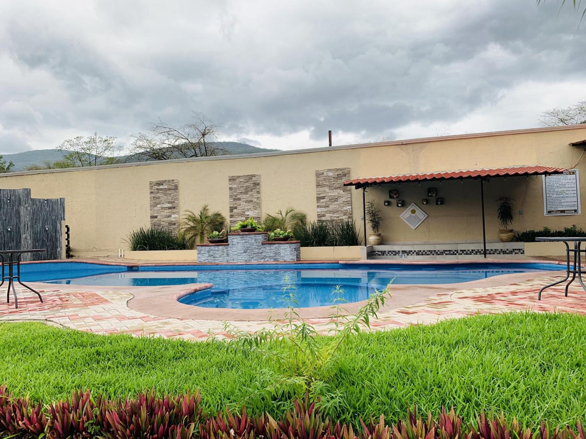 Hotel Y Restaurante Villas Del Sol ハルパン エクステリア 写真