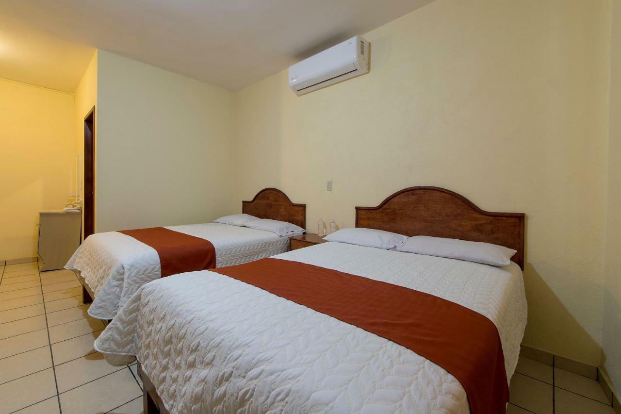 Hotel Y Restaurante Villas Del Sol ハルパン エクステリア 写真